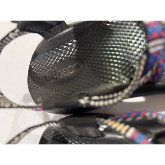 Chaco's Big Kids Sandals Size 6 - Picture 9 of 10